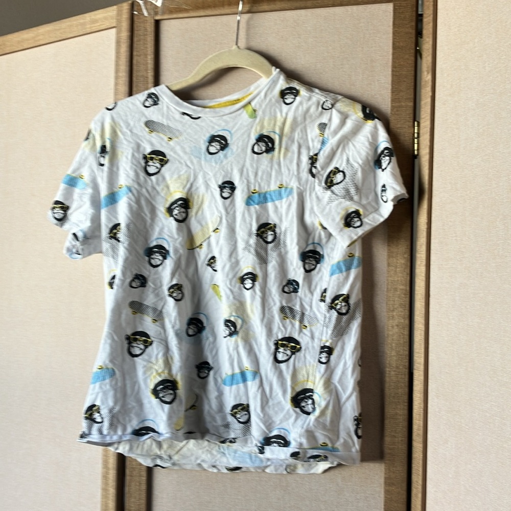 FINAL MARKDOWN Children’s Spotted Zebra White and Yellow Top xxl